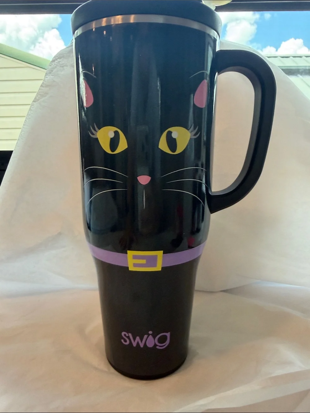 Swig sparkle black cat 43oz Cup with straw topper and stainless steel straw
